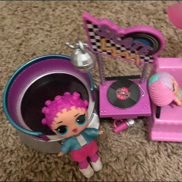 Lot of LOL dolls - Picture 3 of 4